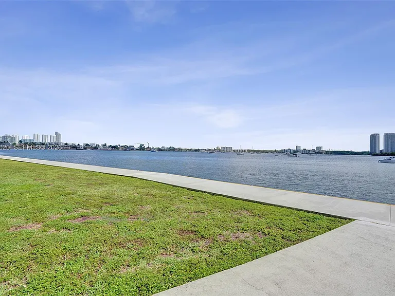 2920 Point East Dr #N408 — Photo 34