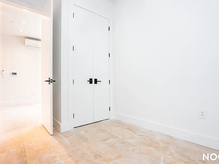 987 Bedford Ave #4B — Photo 13