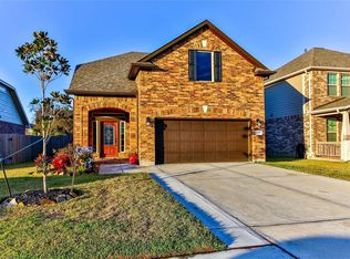242 Bayside Crossing Dr, La Porte, TX 77571