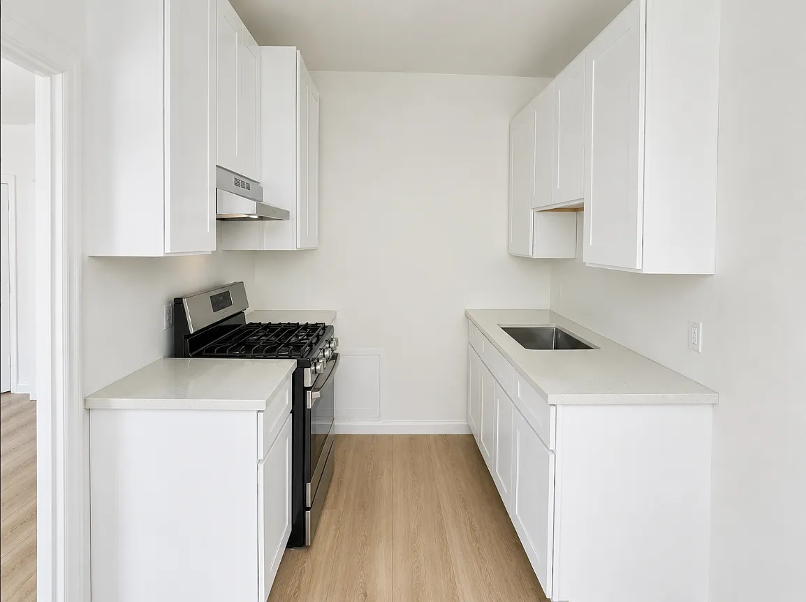 Studio, 500 sqft, $1,895 — Photo 4