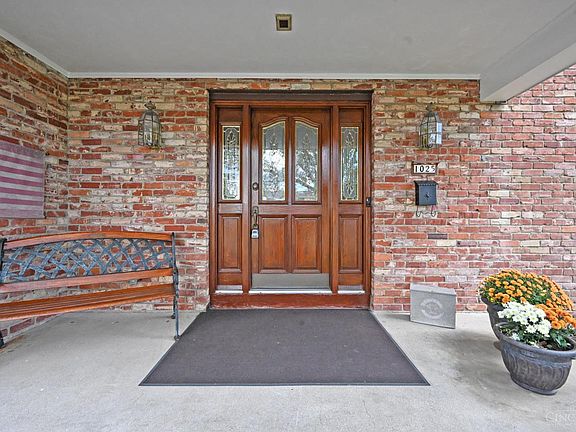 2nd image of 1025 Eastgate Dr