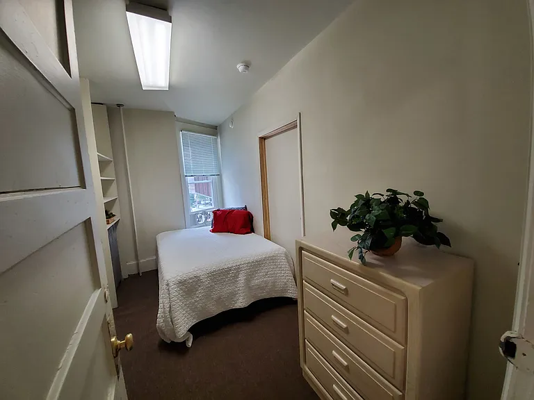 214 Dryden Rd — Photo 11