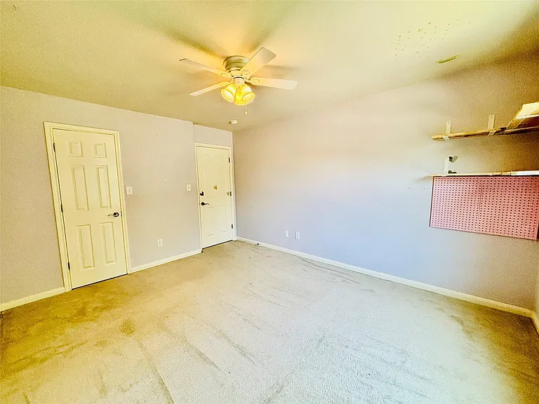 4430 Pasada Ln — Photo 23