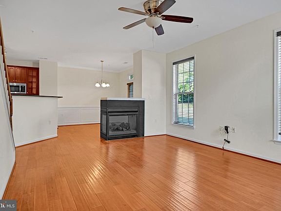 5th image of 6855 Hampton Bay Ln #373