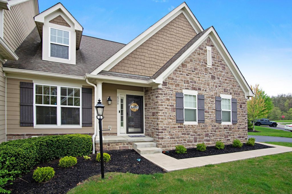 Real estate listing image