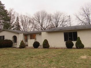 1132 Maplekrest Dr, Flint, MI 48532