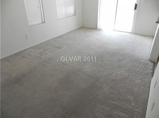 3rd image of 6092 Saint Petersburg Dr