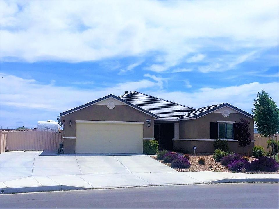1st image of 44320 Ryckebosch Ln