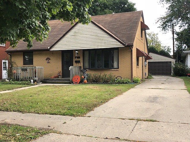 1st image of 2204 Paradise Blvd