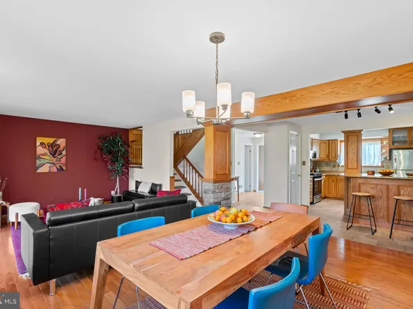 9931 Lake Landing Rd, Gaithersburg, MD 20886