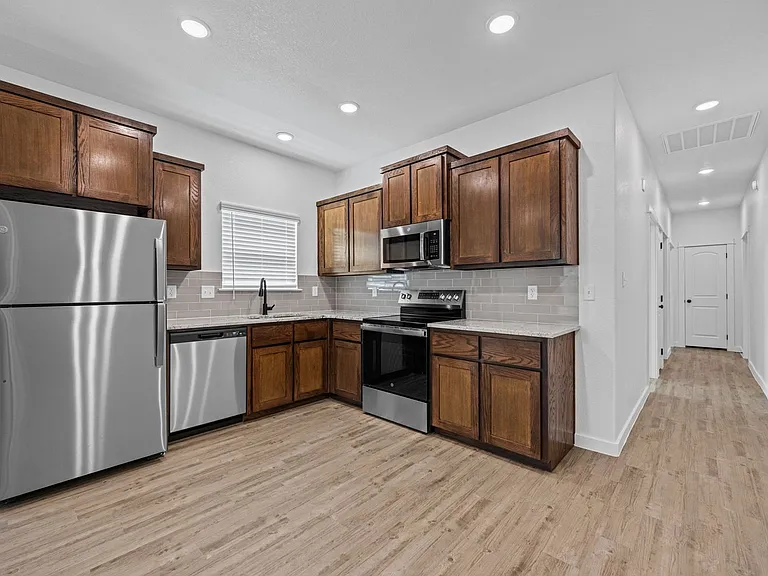 3607 Pintail Ln — Photo 7