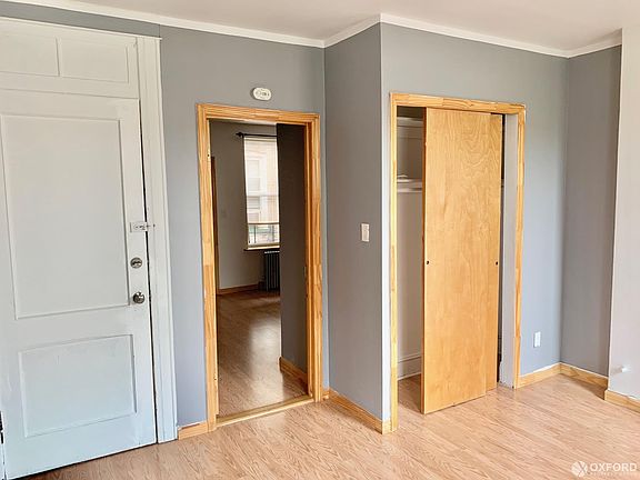 5th image of 7038 66th St APT 3R