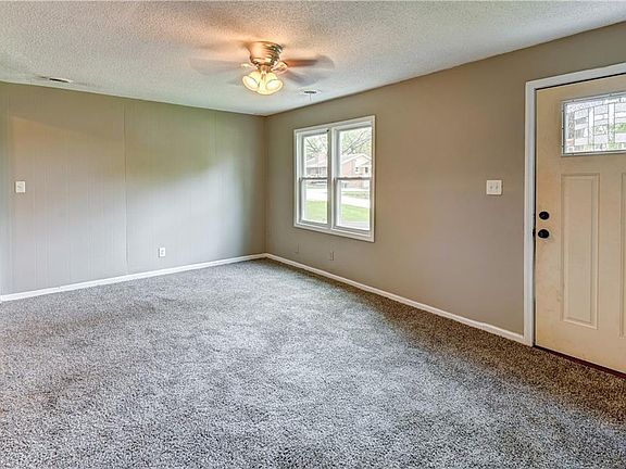 3rd image of 6236 Ann Ave