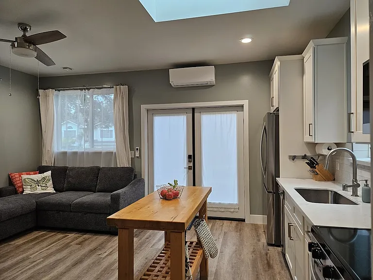 1/2 Marvin Ct — Photo 4