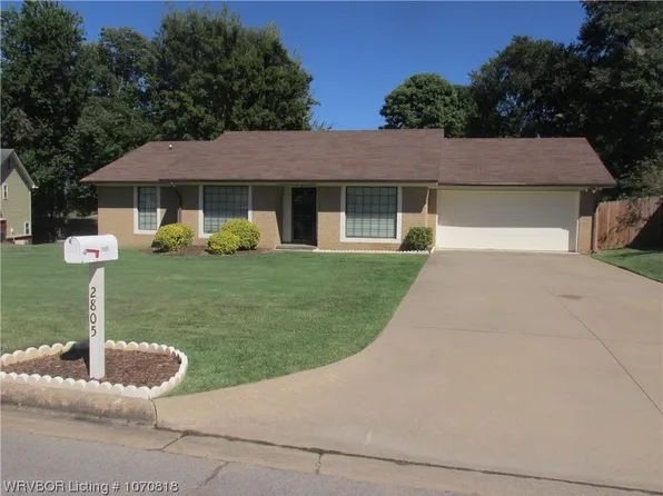 2805 River Ridge Cir, Fort Smith, AR 72903