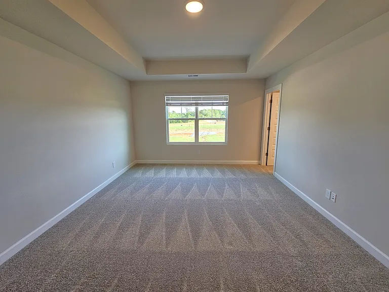 1522 Yellowwood Ct — Photo 12