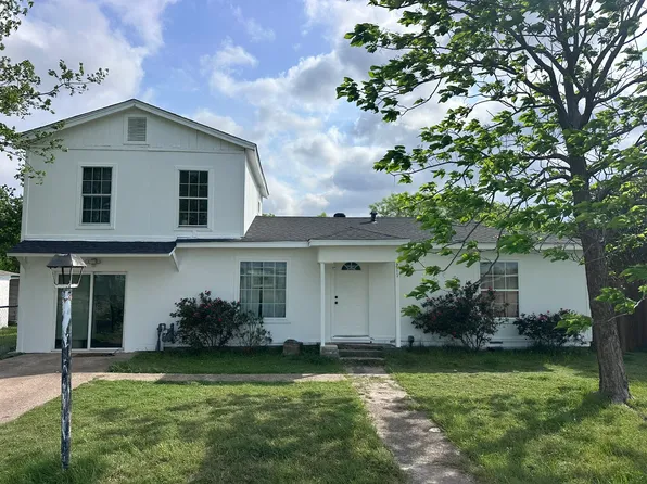 211 Sunnyside Dr, Waxahachie, TX 75165