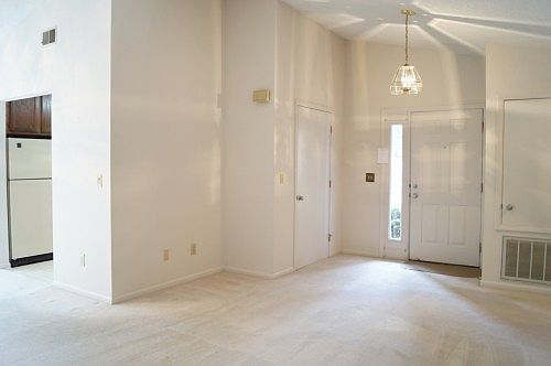 5th image of 1049 Sardis Cove Dr