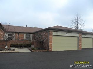 49429 Ferrisburg Ct, Shelby Twp, MI 48315