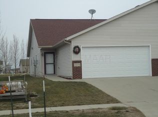 4279 39th Ave S, Fargo, ND 58104