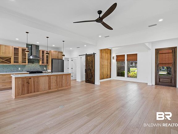 5th image of 23502 Dundee Cir