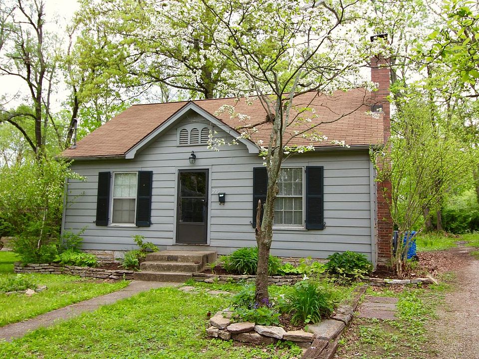 1st image of 223 Westwood Ct