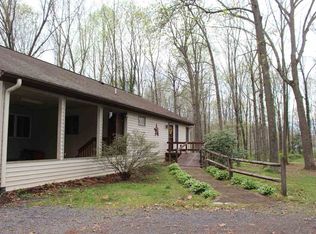 8173 Ford View Rd, Weyers Cave, VA 24486