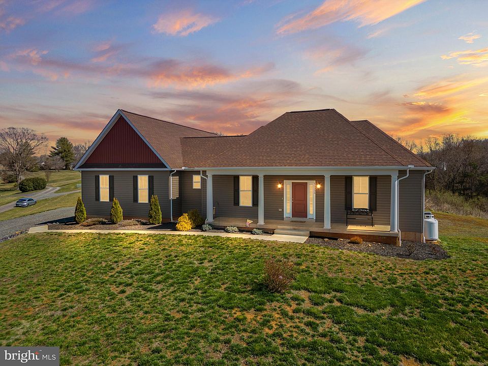 1st image of 15335 Pulliam Ln