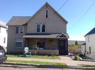 830 Pine St, Hancock, MI 49930