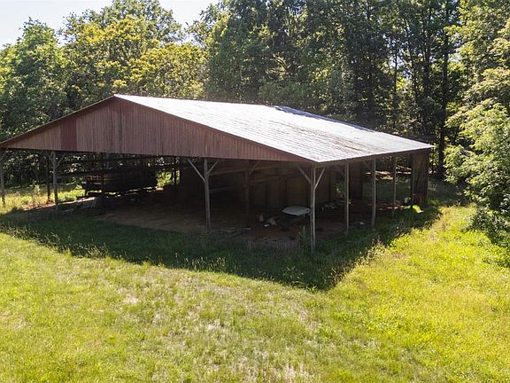 5th image of 355 Bellevue Ln