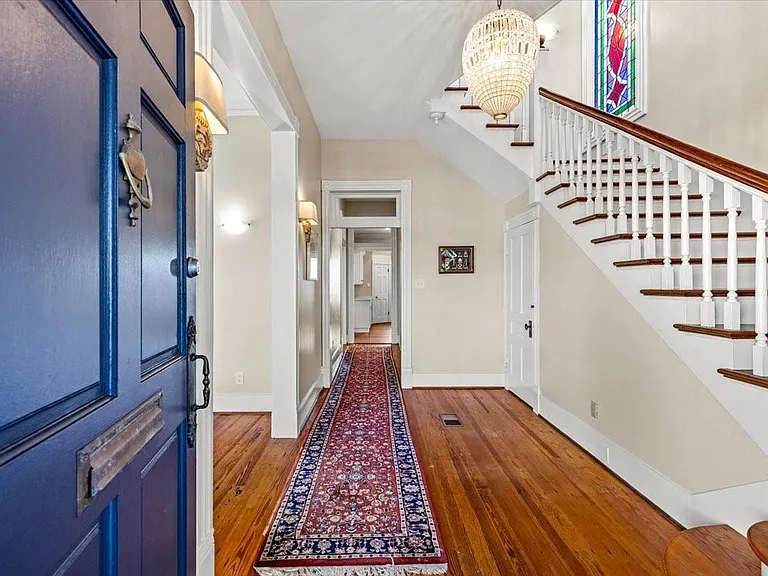 2207 Avenue P — Photo 8