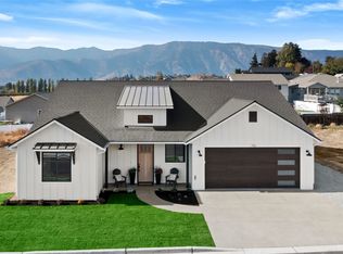 116 Sailing Hawk Ln, Manson, WA 98831