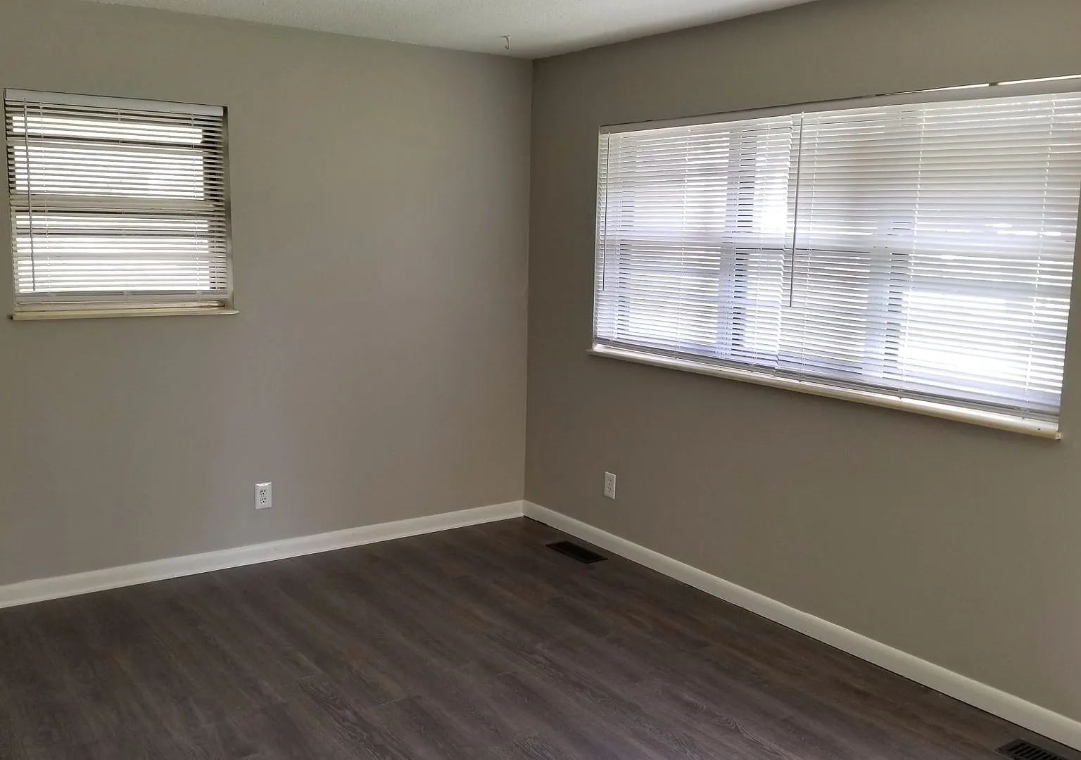 Recently Renovated, Clean with Fenced Yard — Photo 3