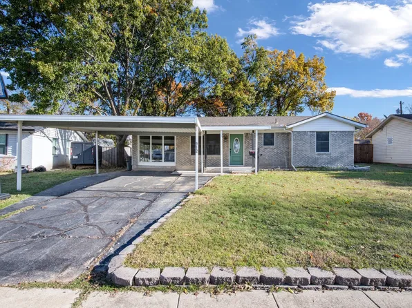 912 Patria Dr, Mesquite, TX 75149