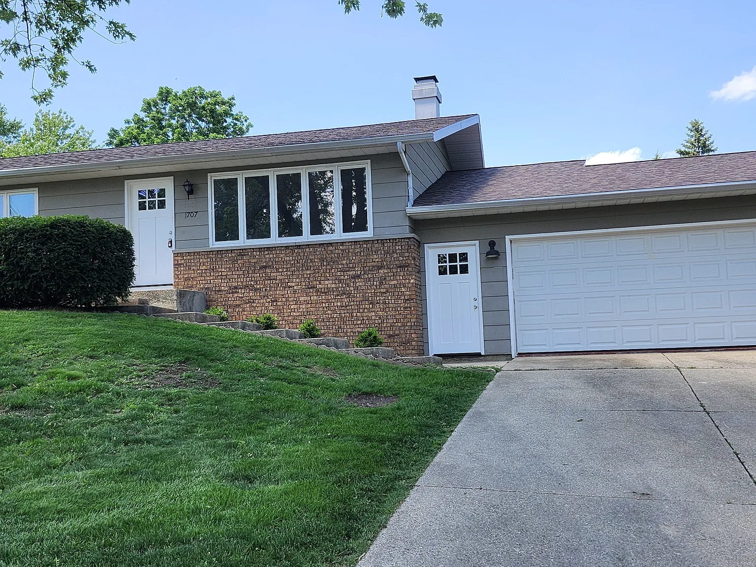 3 bed, 1568 sqft, $3,000 — Photo 2