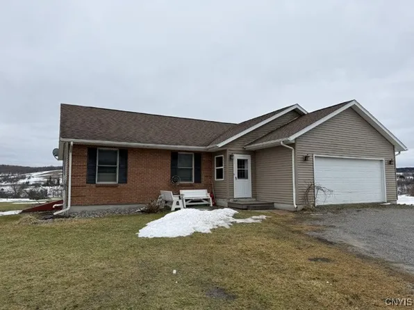 5560 Hart Rd, Morrisville, NY 13408