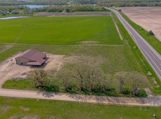 39981 447th St, Sauk Centre, MN 56378