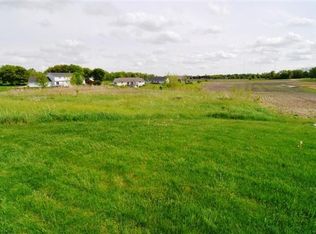 5793 Parkview Rd, Sun Prairie, WI 53590
