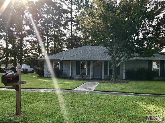 3rd image of 14372 Festus Dr