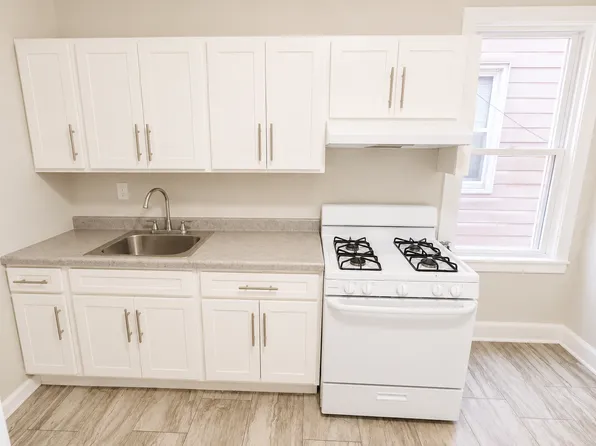 35 Coeyman St Floor 2, Newark, NJ 07104