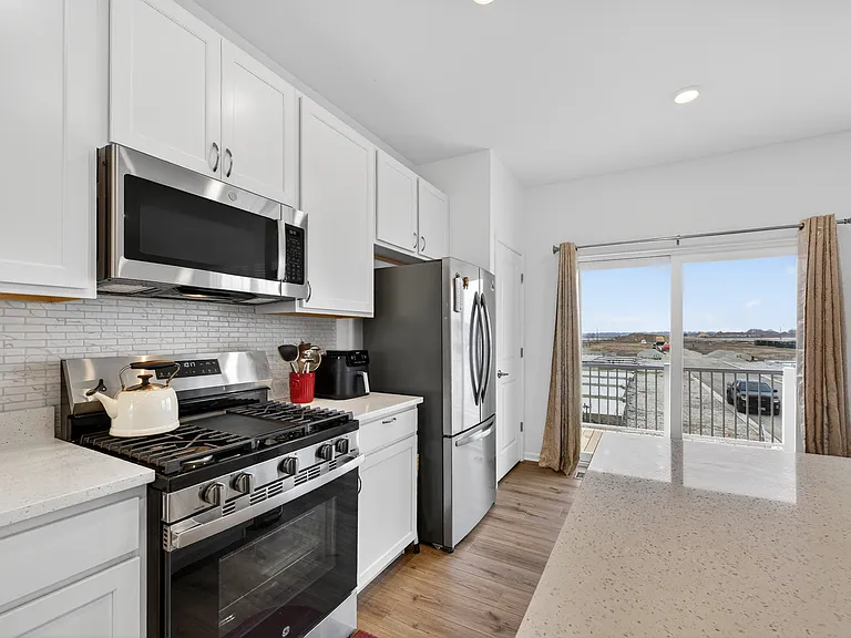 25631 W Wakefield Dr — Photo 11
