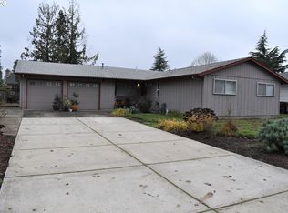 2241 NE Grant St, Hillsboro, OR