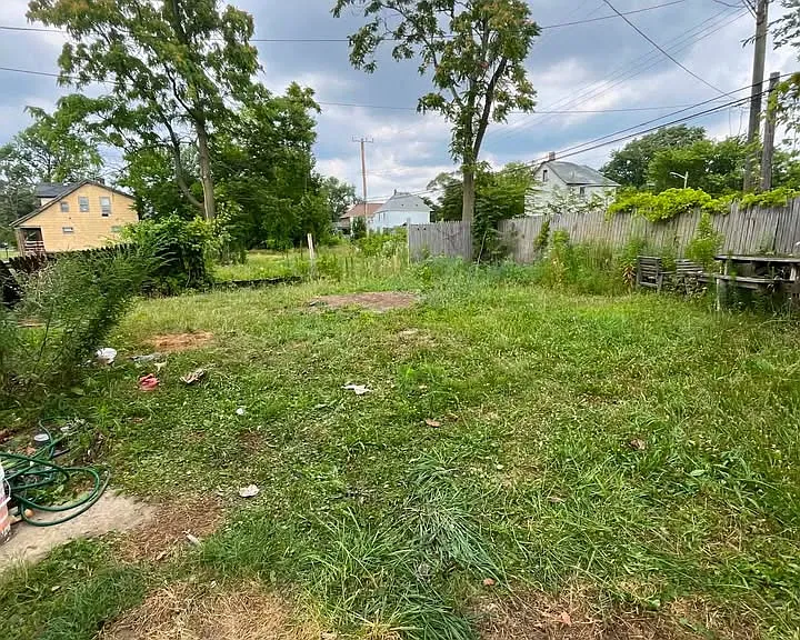 4510 Fairview St — Photo 13
