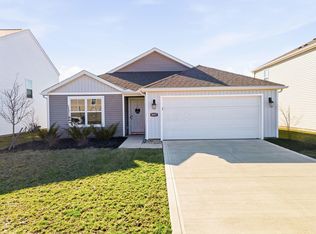 3057 Lamptonridge Dr, Columbus, OH 43232