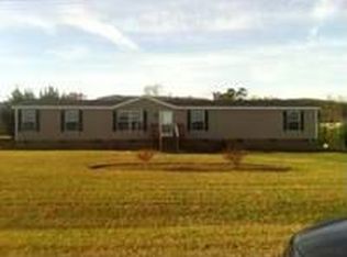 96 Woodfield Dr, Taylorsville, NC 28681