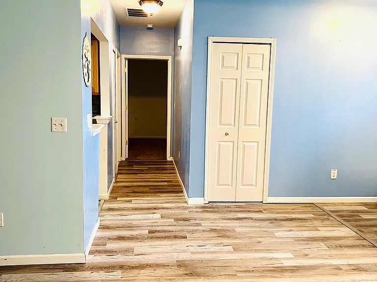 16836 Dover Dr #10 — Photo 11