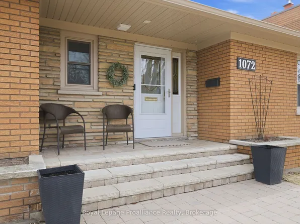 1072 Ontario St, Cobourg, ON K9A 3C7