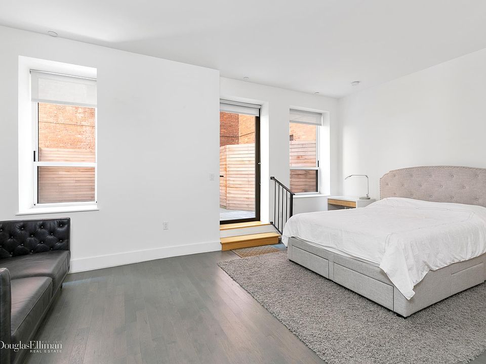 1st image of 416 W 52nd St #218