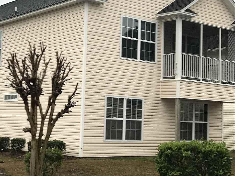 2nd image of 1419 Brown Pelican Dr