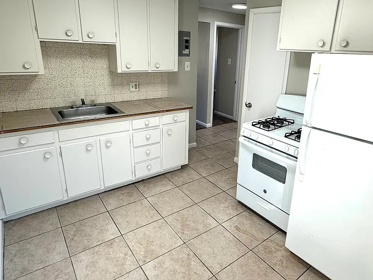 Kitchen Kitchen